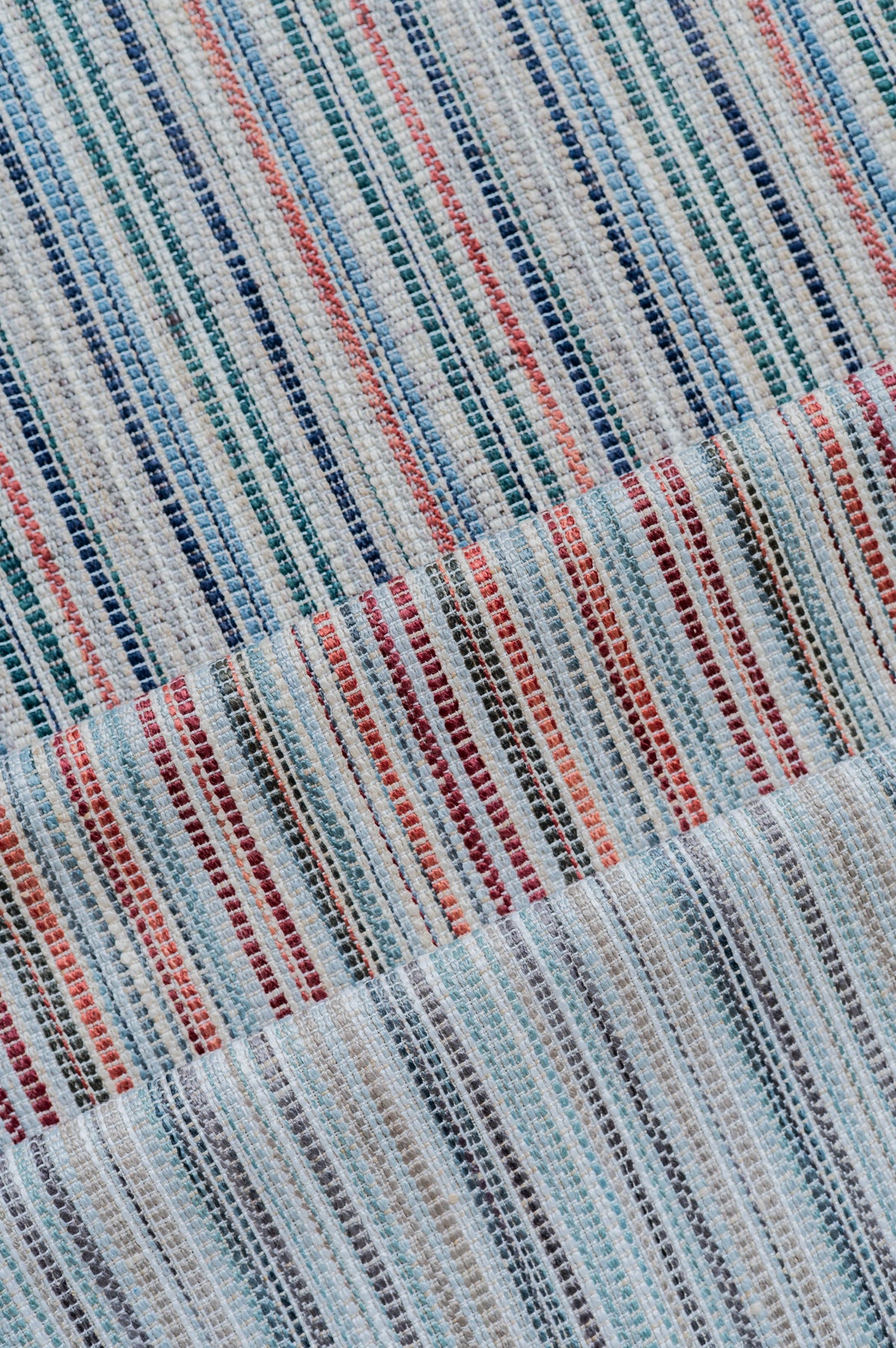 GILLIGAN velvet, the full color line