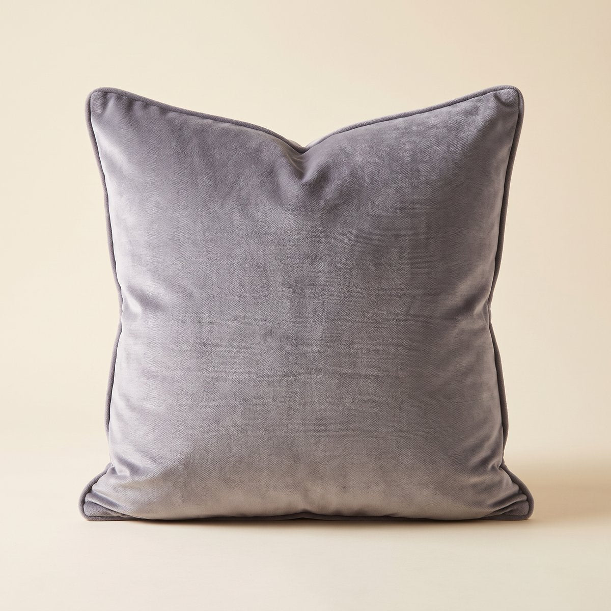 Lucie pillow in Delft