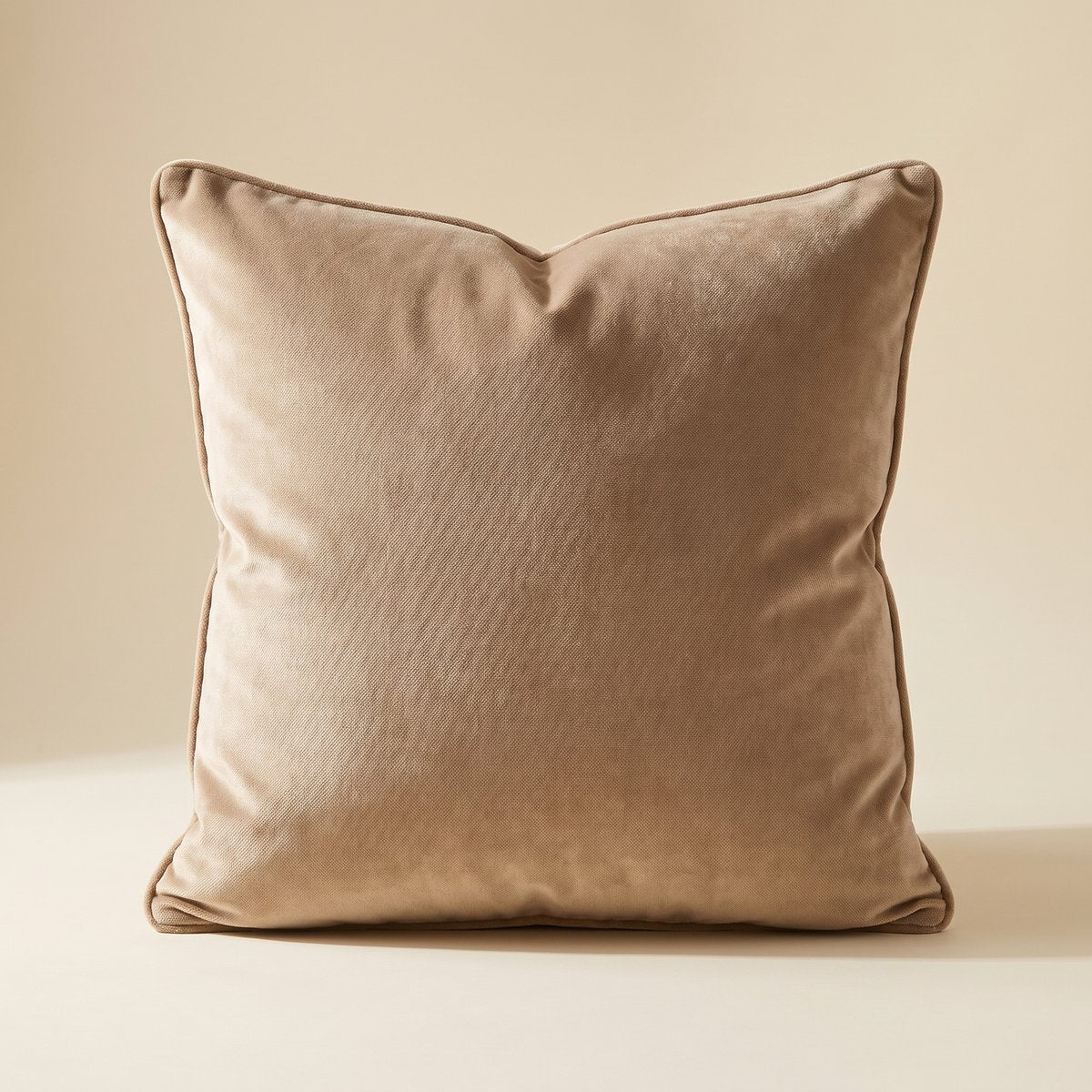 Lucie pillow in Stone