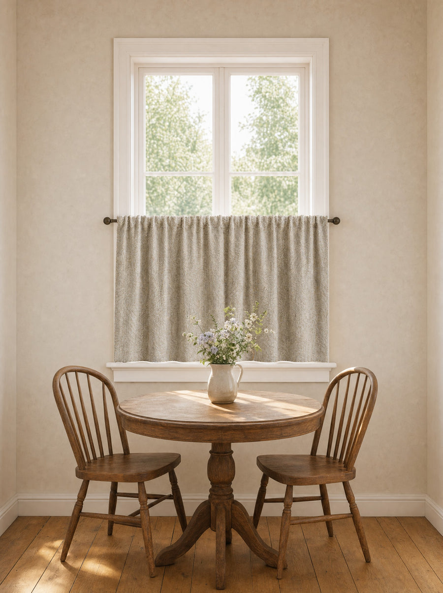 Glenmore : Driftwood — the breakfast nook